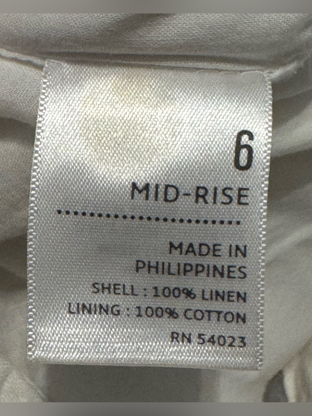 Old Navy Women’s 100% Linen White Mid-Rise Chino Shorts Size 6 - Picture 5 of 8